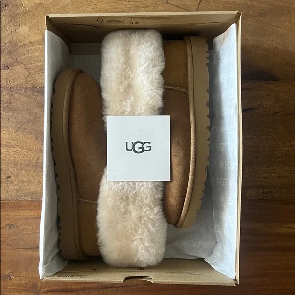 Authentic UGG® Classic Boots Mini Fluff Suede Sheepskin Bootie Chestnut 6 - Picture 10 of 10